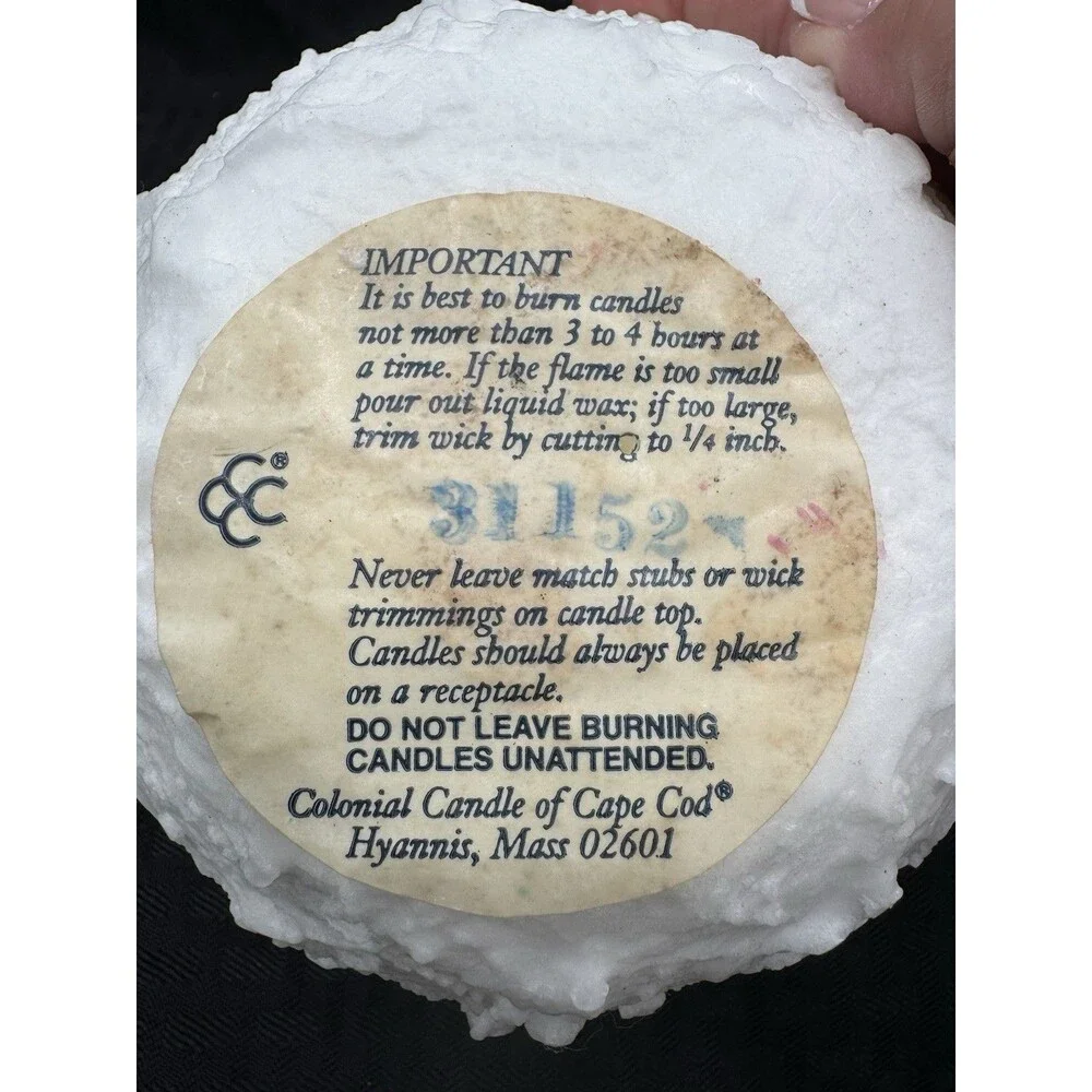 Colonial Candle Of Cape Cod large snowball